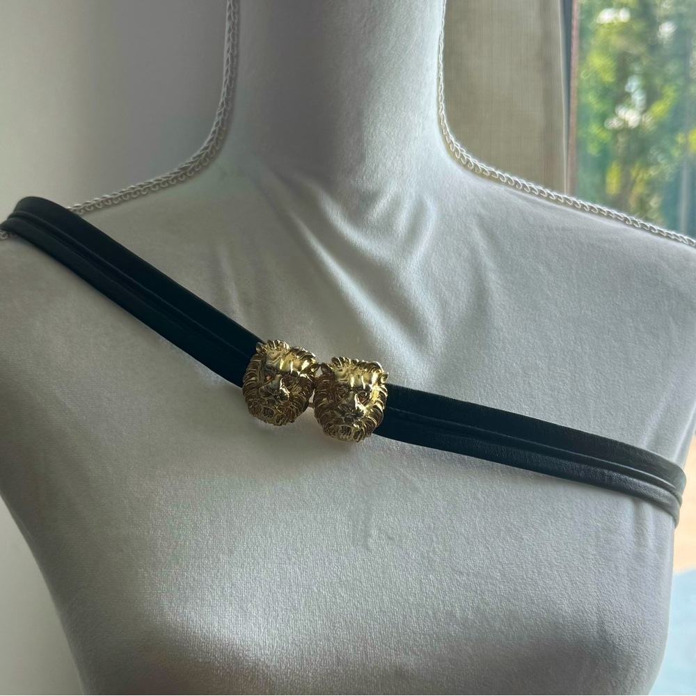 Anne Klein Calderon Black Leather Belt Double Lion Head Hook Closure 34.5”